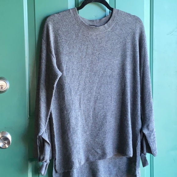 Halogen size small petite gray sweater so soft! - Picture 4 of 8